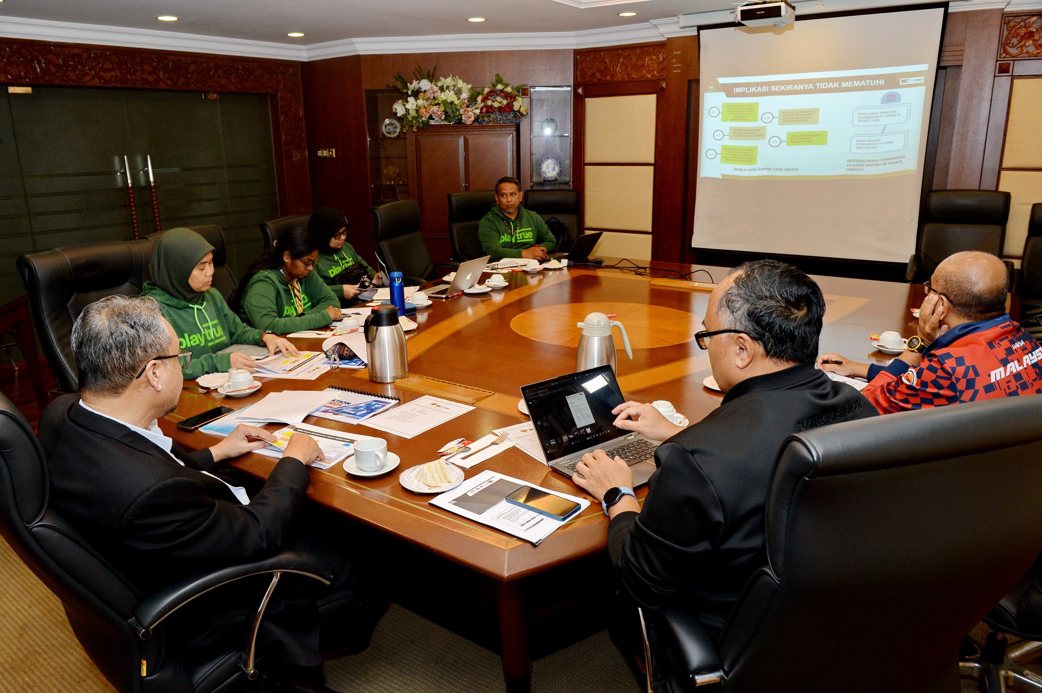 KUNJUNGAN HORMAT UNIT ANTI-DOPING MALAYSIA (ADAMAS)