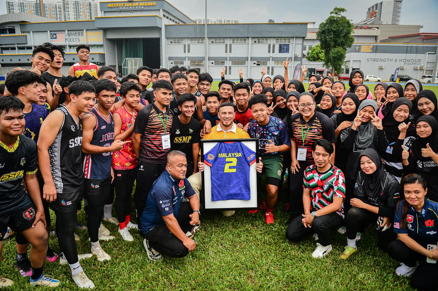 LAWATAN KE KLSC DAN KLINIK RAGBI BERSAMA SONNY BILL WILLIAMS