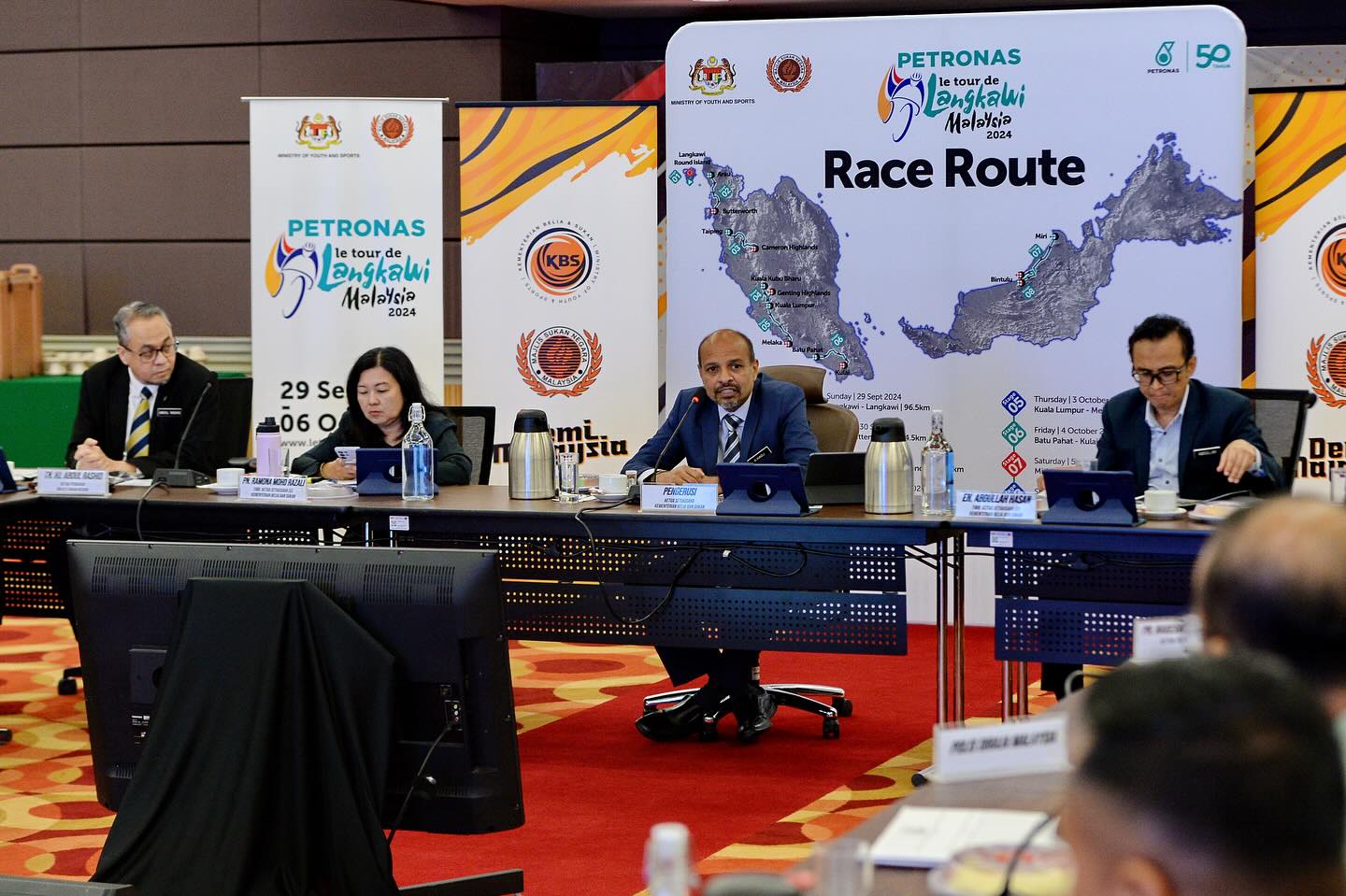 MESYUARAT JAWATANKUASA INDUK PETRONAS LE TOUR de LANGKAWI 2024 (Bil. 1)