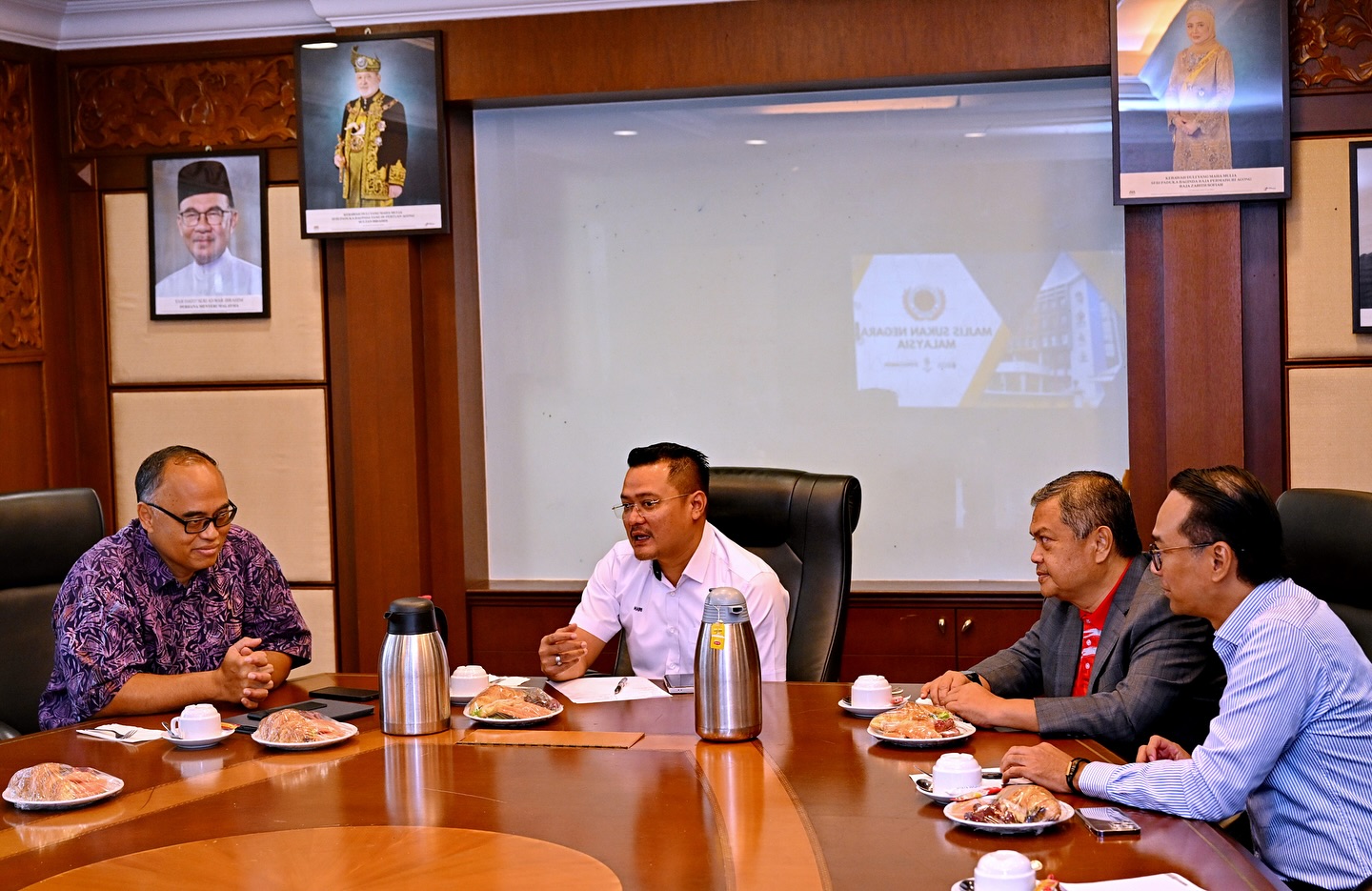 KUNJUNG HORMAT EXCO BELIA DAN SUKAN NEGERI JOHOR KE MSN Majlis Sukan Negara Malaysia | Majlis Sukan Negara Malaysia