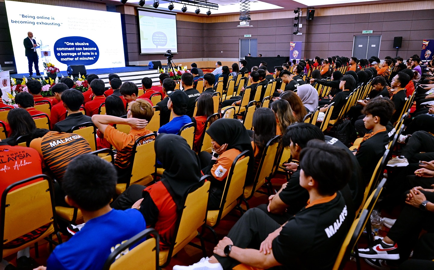 SESI PERKONGSIAN NETSAFE BERSAMA ATLET MENGENAI ANCAMAN DAN GANGGUAN DALAM TALIAN TERHADAP KESIHATAN MENTAL DAN KESEJAHTERAAN ATLET Majlis Sukan Negara Malaysia | Majlis Sukan Negara Malaysia