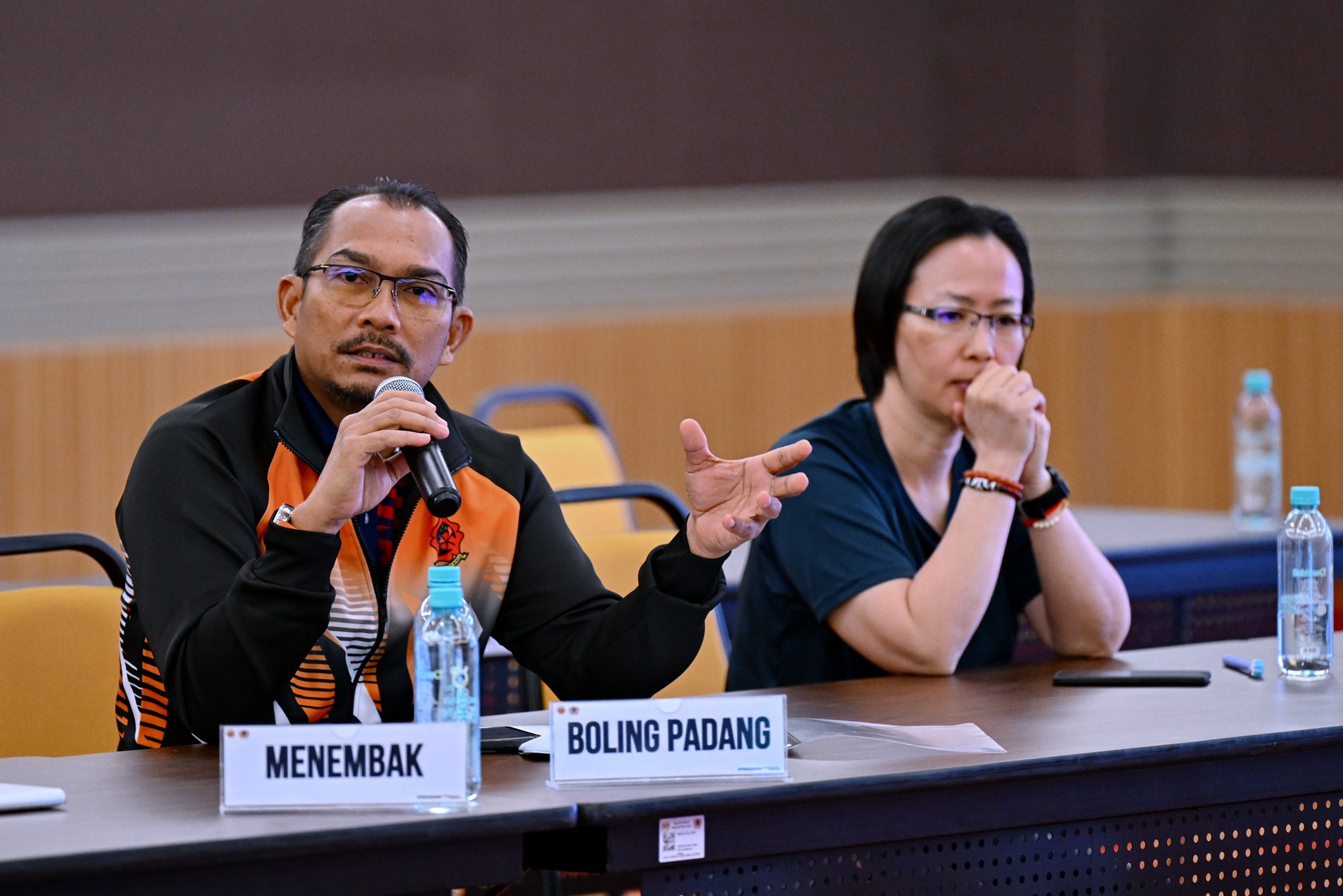 PERBINCANGAN MEJA BULAT MAJLIS SUKAN NEGARA BERSAMA KEMENTERIAN PENDIDIKAN MALAYSIA, KEMENTERIAN PENDIDIKAN TINGGI DAN PERSATUAN SUKAN KEBANGSAAN SERTA TAKLIMAT PERMOHONAN DAN SUKAN KEMENTERIAN BELIA DAN SUKAN Majlis Sukan Negara Malaysia | Majlis Sukan Negara Malaysia