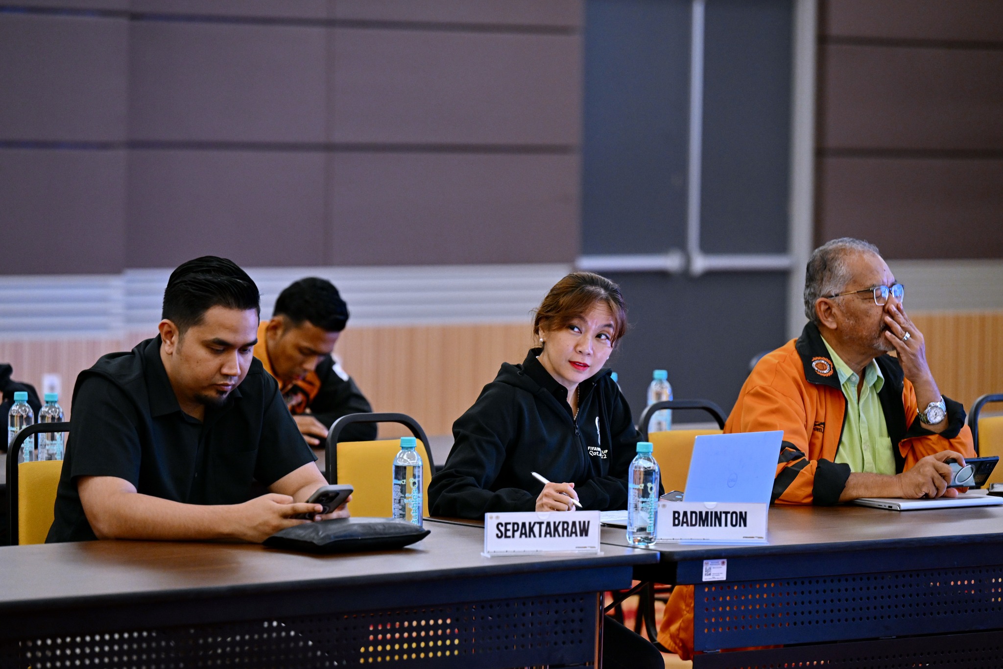 PERBINCANGAN MEJA BULAT MAJLIS SUKAN NEGARA BERSAMA KEMENTERIAN PENDIDIKAN MALAYSIA, KEMENTERIAN PENDIDIKAN TINGGI DAN PERSATUAN SUKAN KEBANGSAAN SERTA TAKLIMAT PERMOHONAN DAN SUKAN KEMENTERIAN BELIA DAN SUKAN Majlis Sukan Negara Malaysia | Majlis Sukan Negara Malaysia