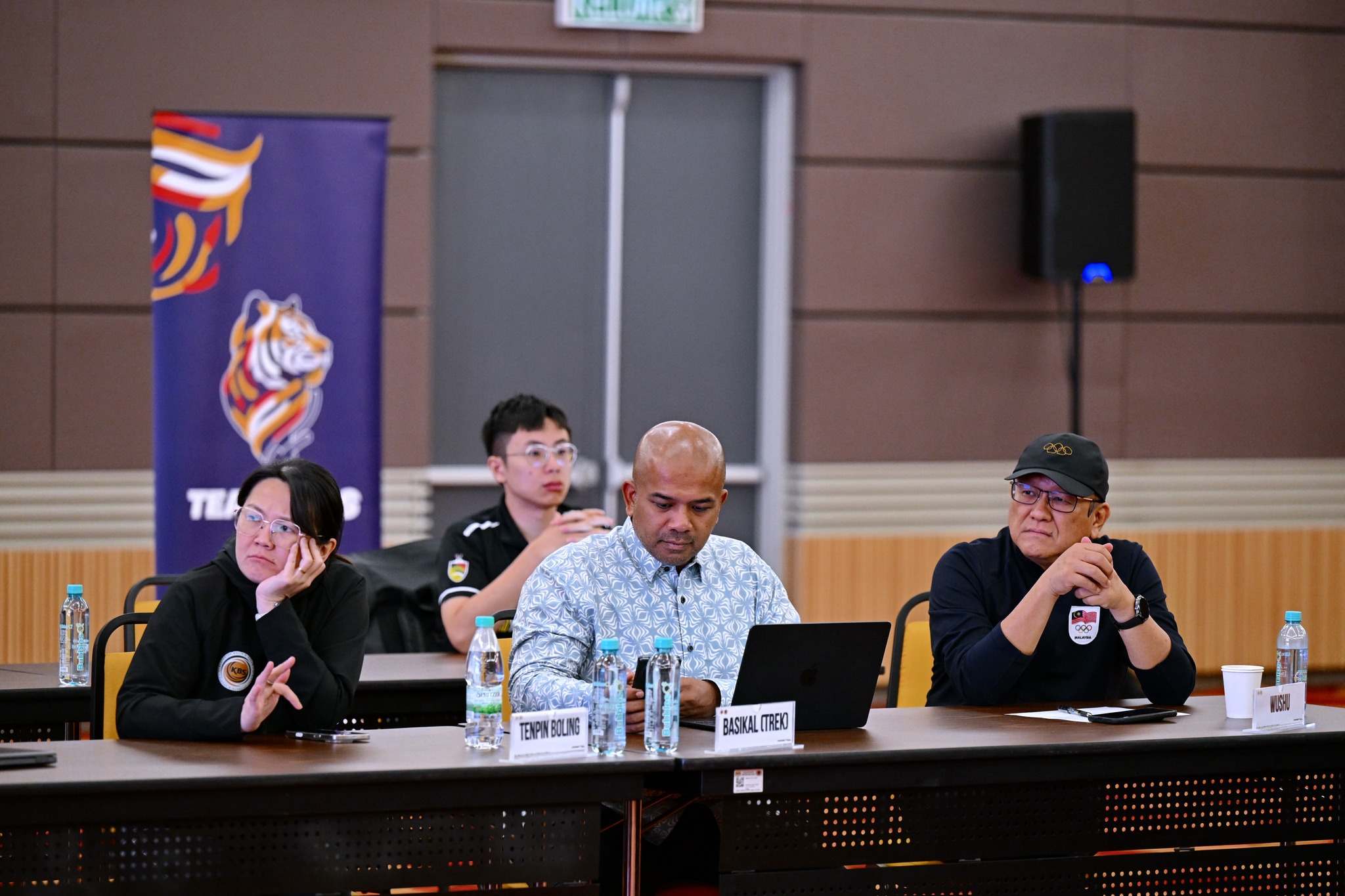PERBINCANGAN MEJA BULAT MAJLIS SUKAN NEGARA BERSAMA KEMENTERIAN PENDIDIKAN MALAYSIA, KEMENTERIAN PENDIDIKAN TINGGI DAN PERSATUAN SUKAN KEBANGSAAN SERTA TAKLIMAT PERMOHONAN DAN SUKAN KEMENTERIAN BELIA DAN SUKAN Majlis Sukan Negara Malaysia | Majlis Sukan Negara Malaysia